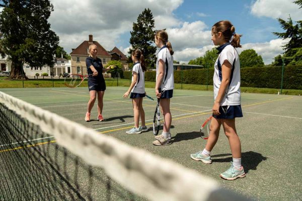 Tennis-instruction